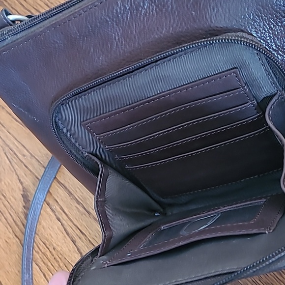 Fossil Dark Brown Leather Crossbody Multi Zipper Pockets Bag - Picture 10 of 15